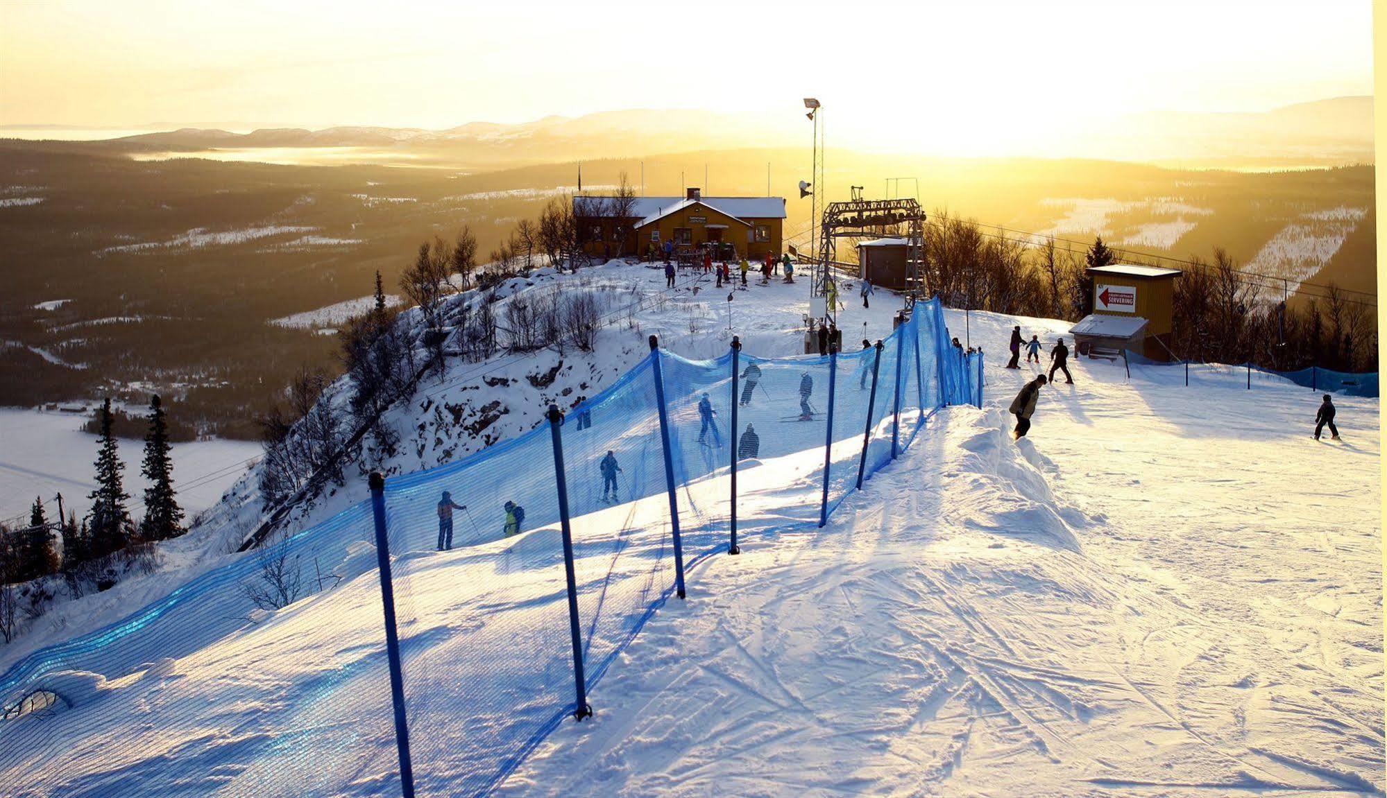 Hotell Funaesdalen Экстерьер фото